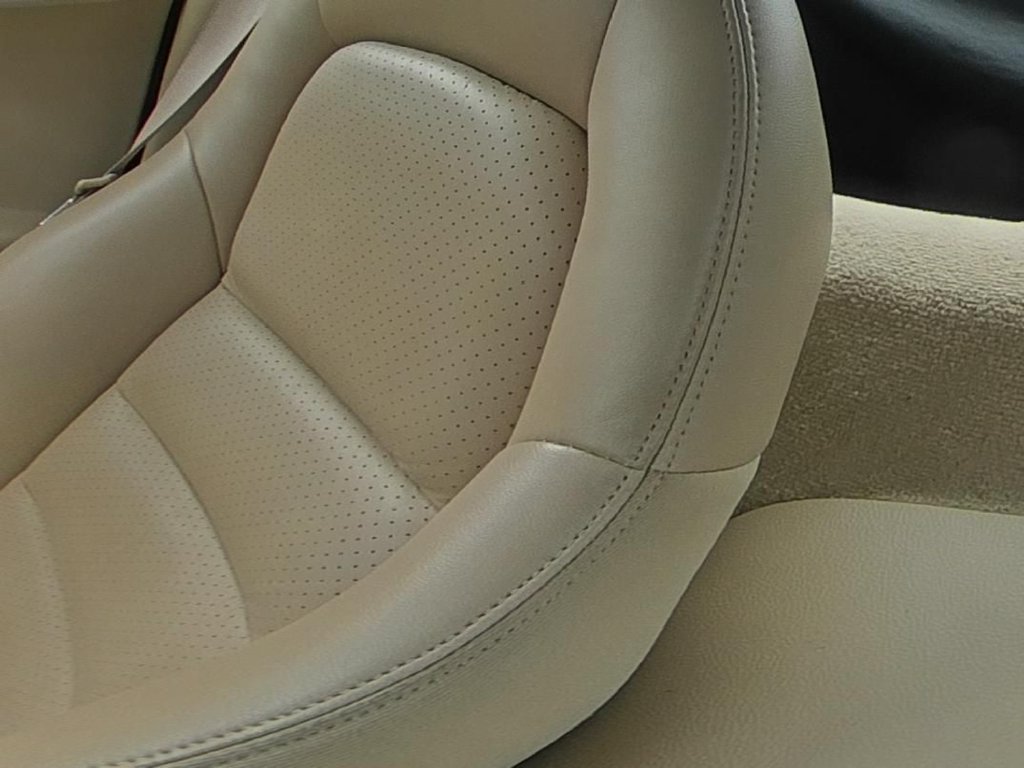 Used 2006 Chevrolet Corvette Coupe w/ Preferred Equipment Group RWD image 12