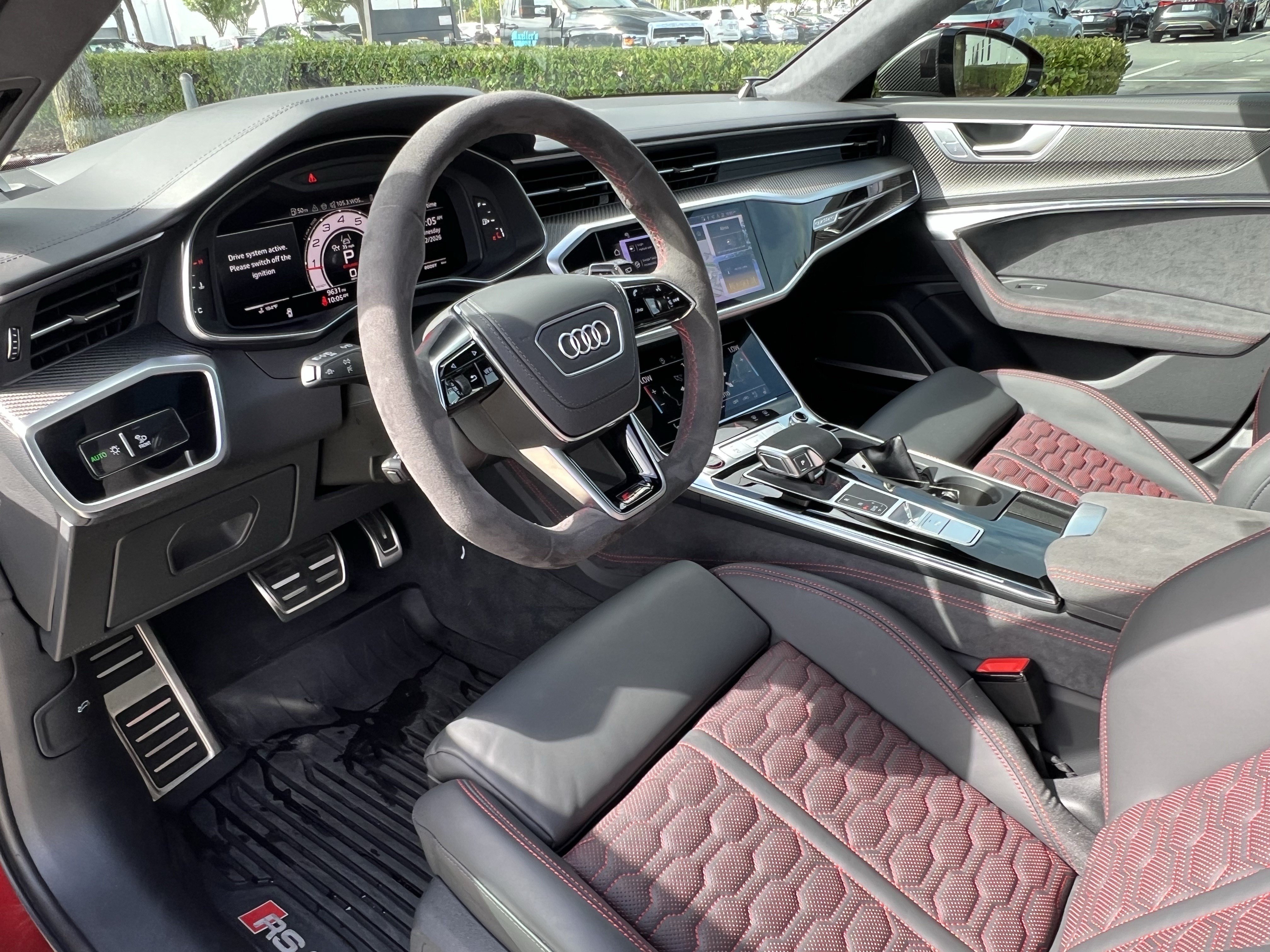 Certified 2025 Audi RS 6 performance AWD/4WD image 17