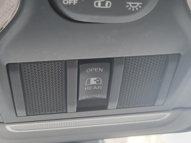 Used 2021 RAM 1500 Big Horn image 24