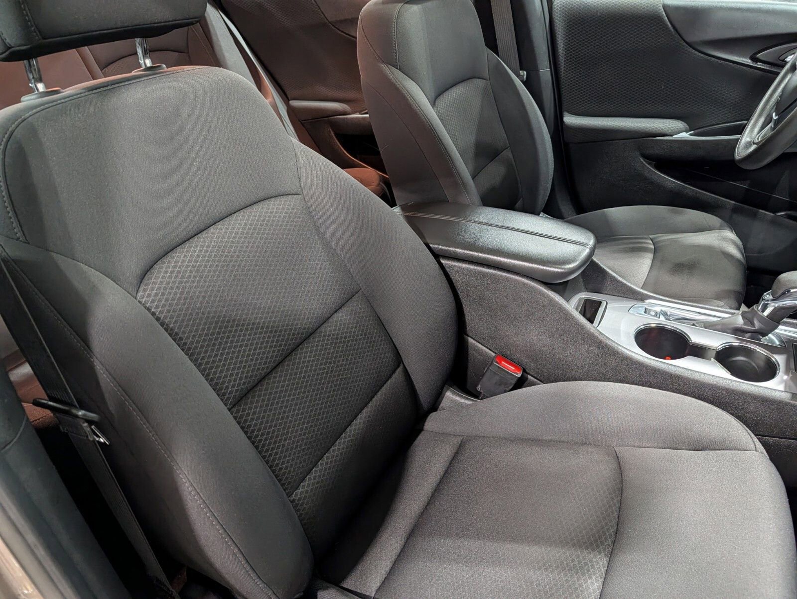 Used 2023 Chevrolet Malibu LT image 21