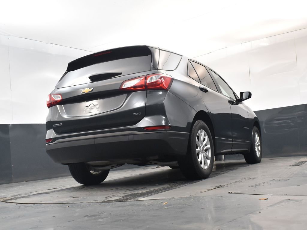 Used 2021 Chevrolet Equinox LS w/ LS Convenience Package image 24