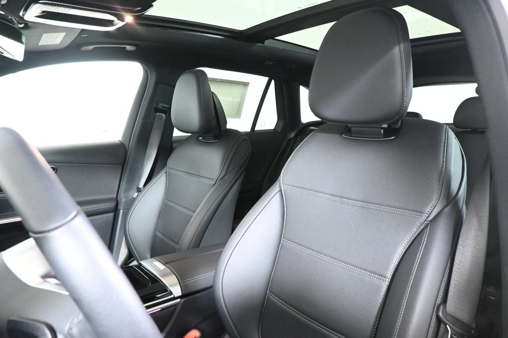 Certified 2026 Mercedes-Benz GLC 300 4MATIC image 16