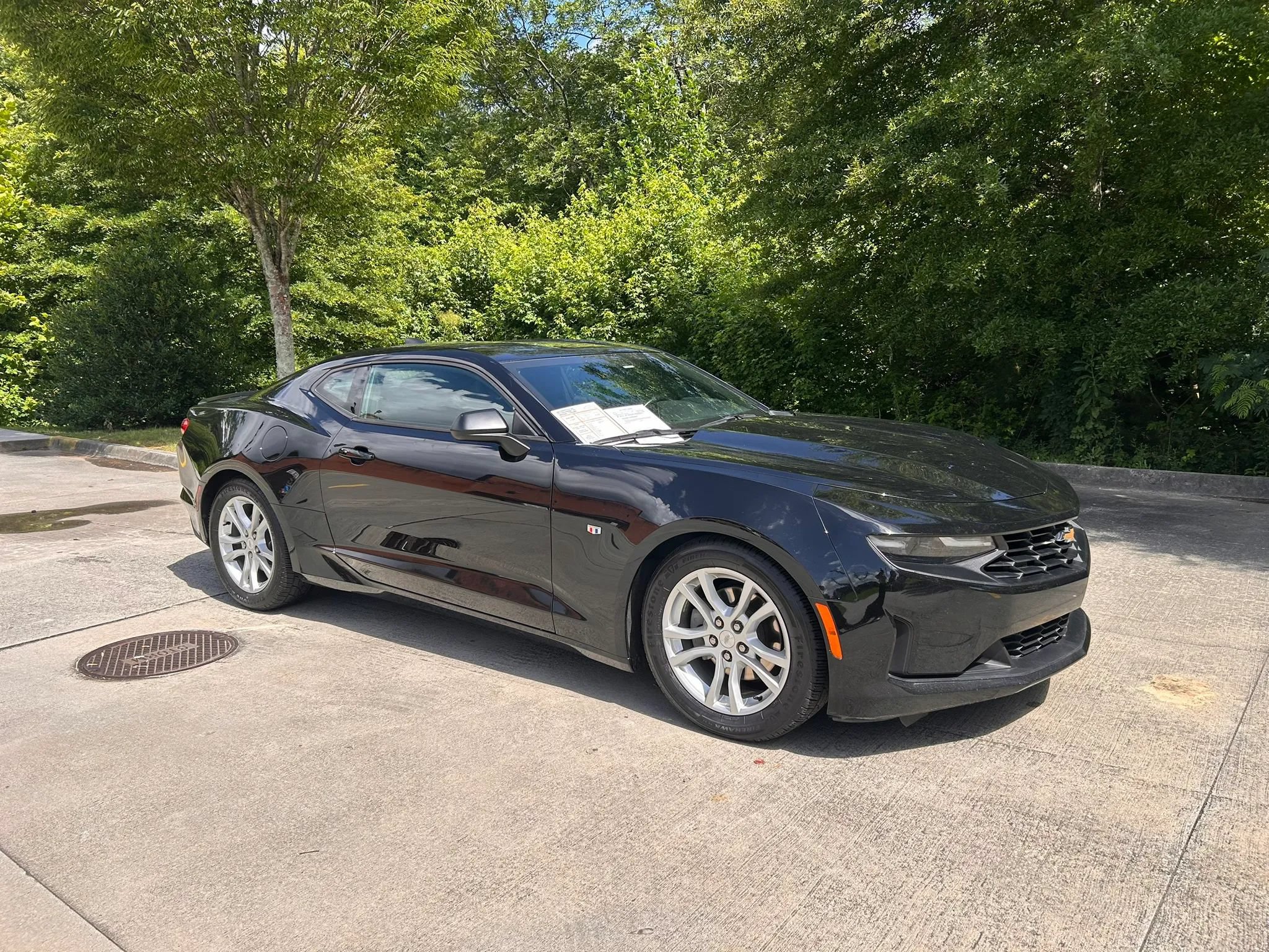 Used 2023 Chevrolet Camaro LS RWD image 9