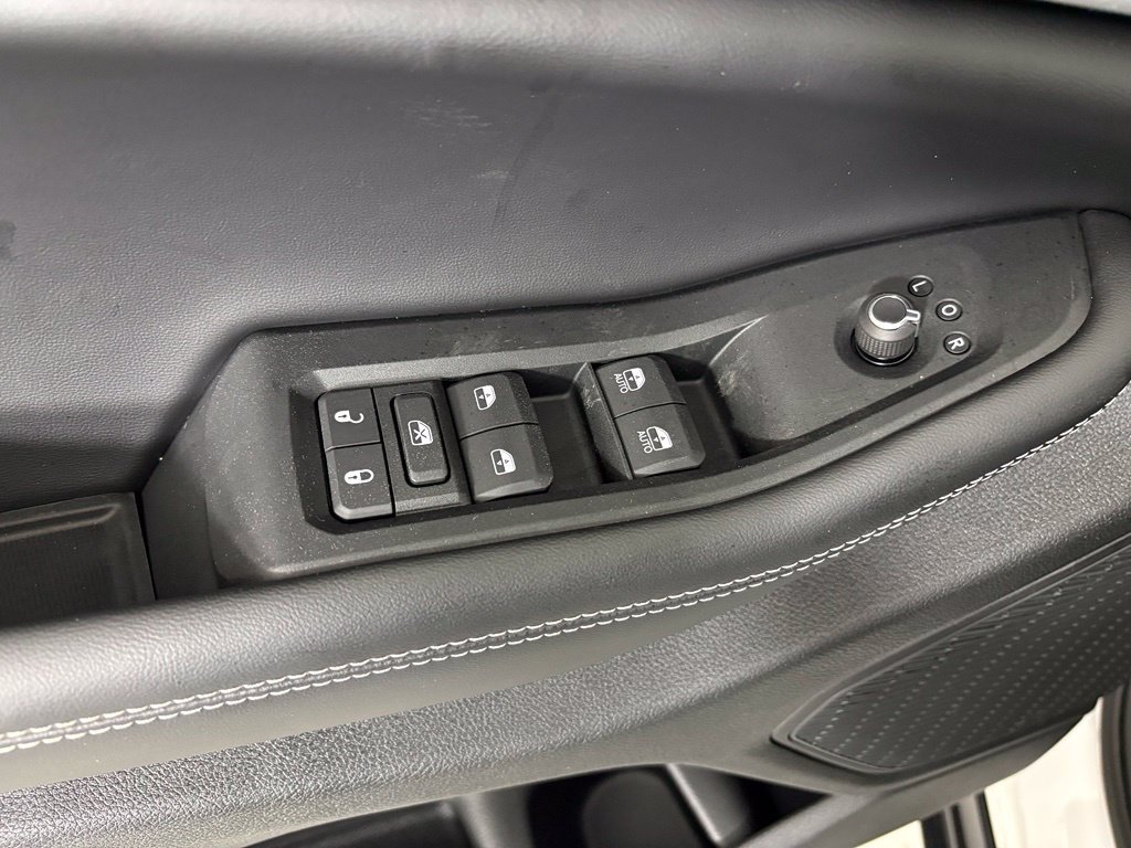New 2027 Jeep Grand Cherokee Altitude AWD/4WD image 15