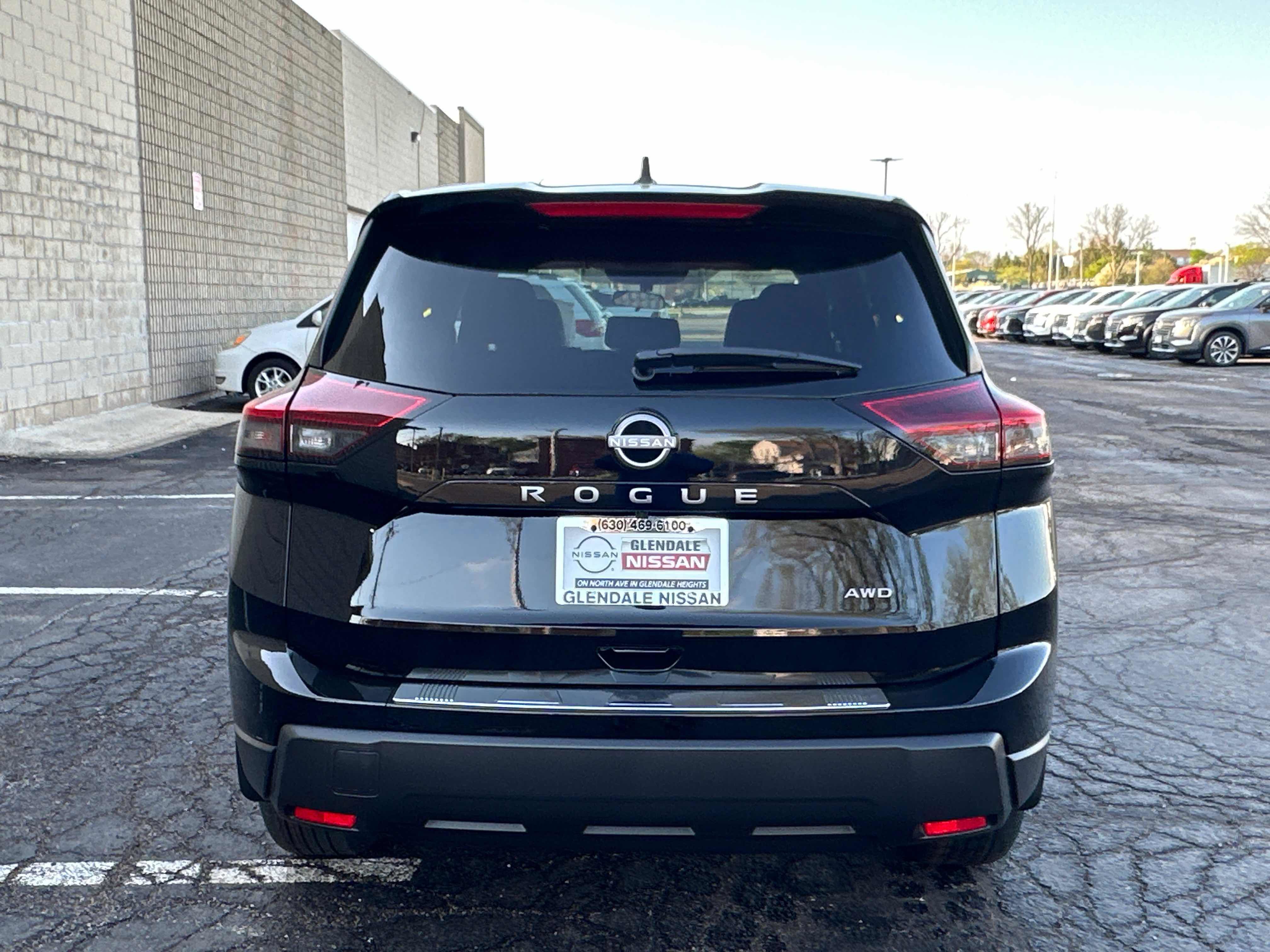 New 2026 Nissan Rogue SV w/ Cold Weather Package AWD/4WD image 5