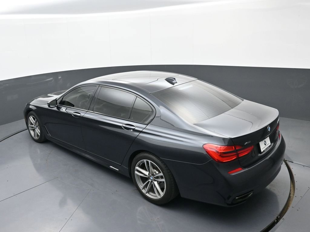 Used 2019 BMW 740i xDrive w/ Executive Package AWD/4WD image 34