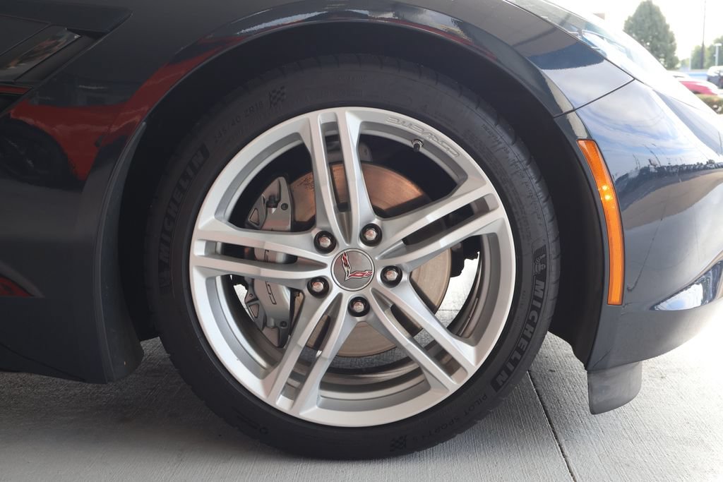 Used 2014 Chevrolet Corvette Stingray Coupe RWD image 11