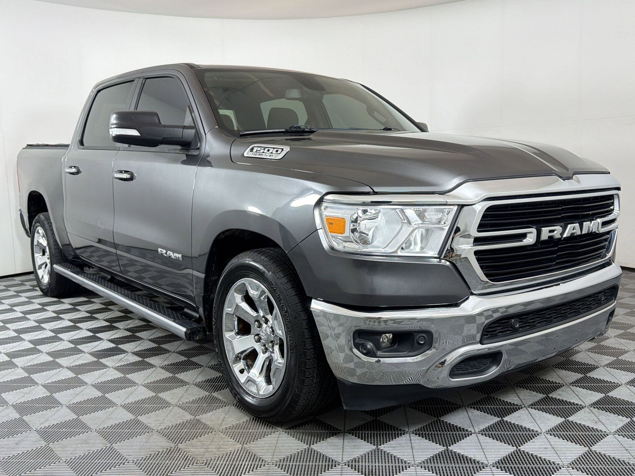 Used 2019 RAM 1500 Big Horn AWD/4WD image 6