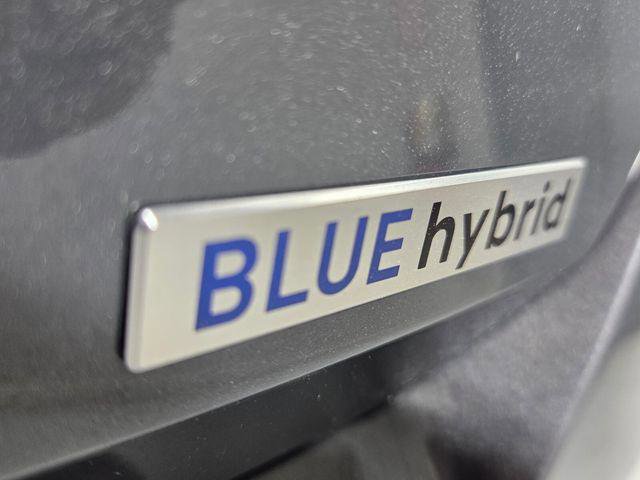 New 2026 Hyundai Elantra Hybrid FWD image 11