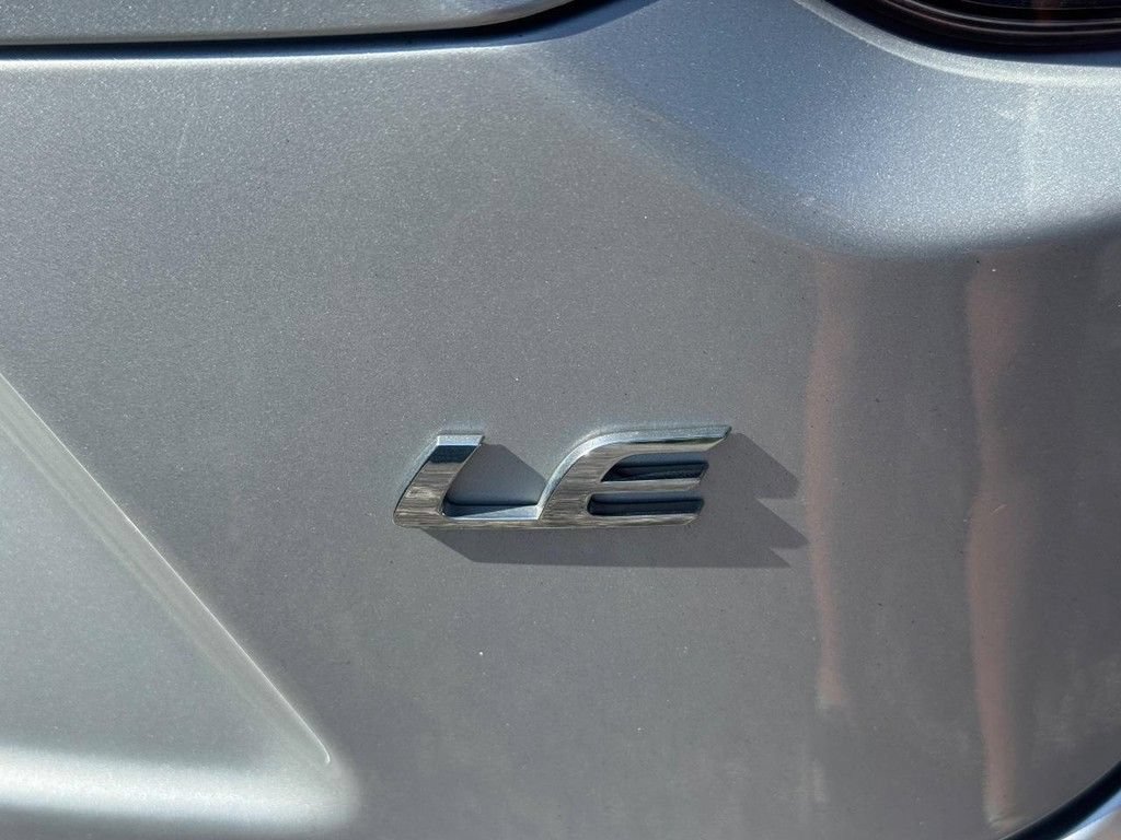 Used 2024 Toyota Corolla LE FWD image 5