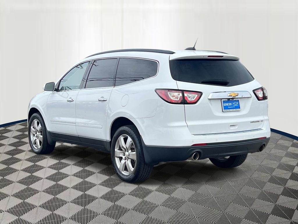 Used 2016 Chevrolet Traverse LTZ FWD image 4