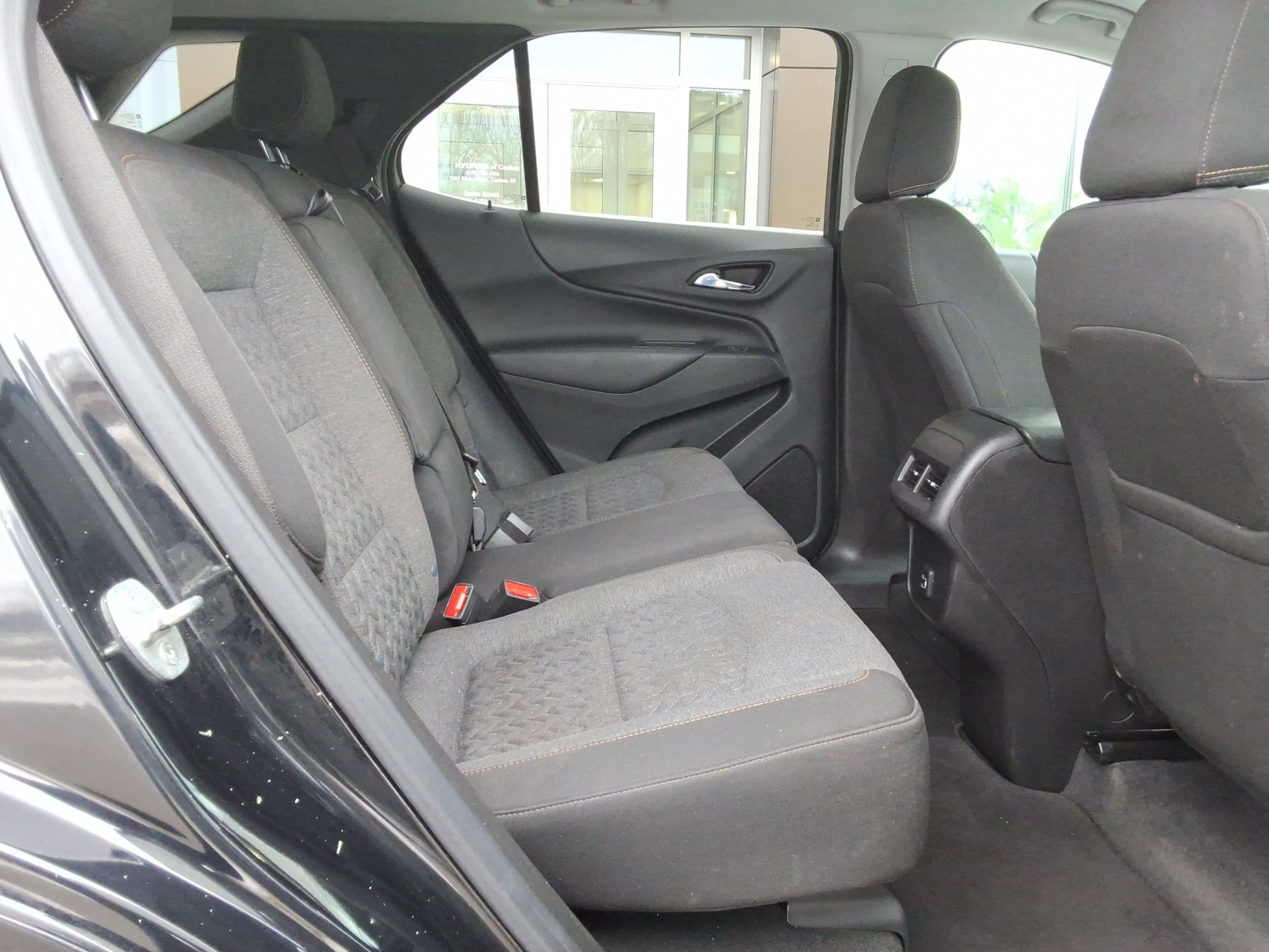 Used 2022 Chevrolet Equinox LT image 32