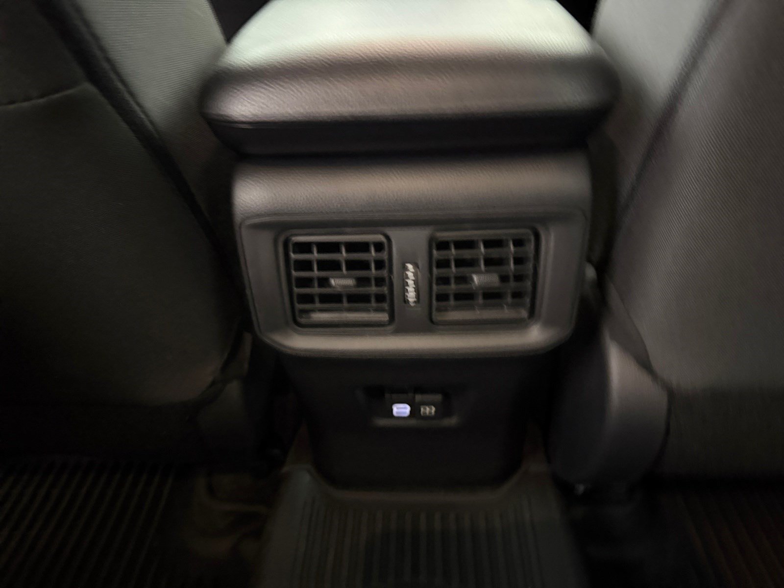 Used 2023 Toyota RAV4 XLE w/ Convenience Package AWD/4WD image 30