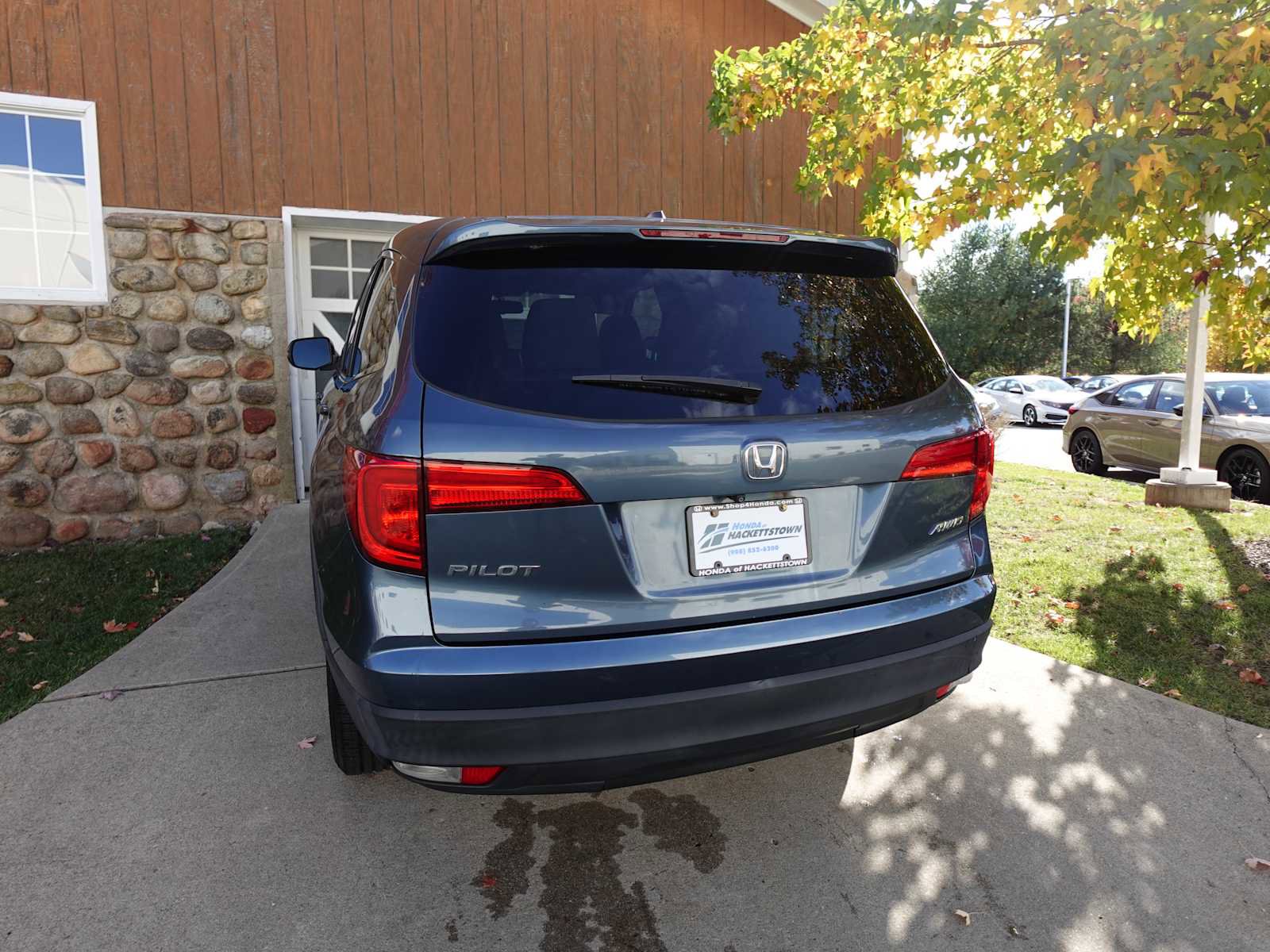 Certified 2017 Honda Pilot EX-L image 5