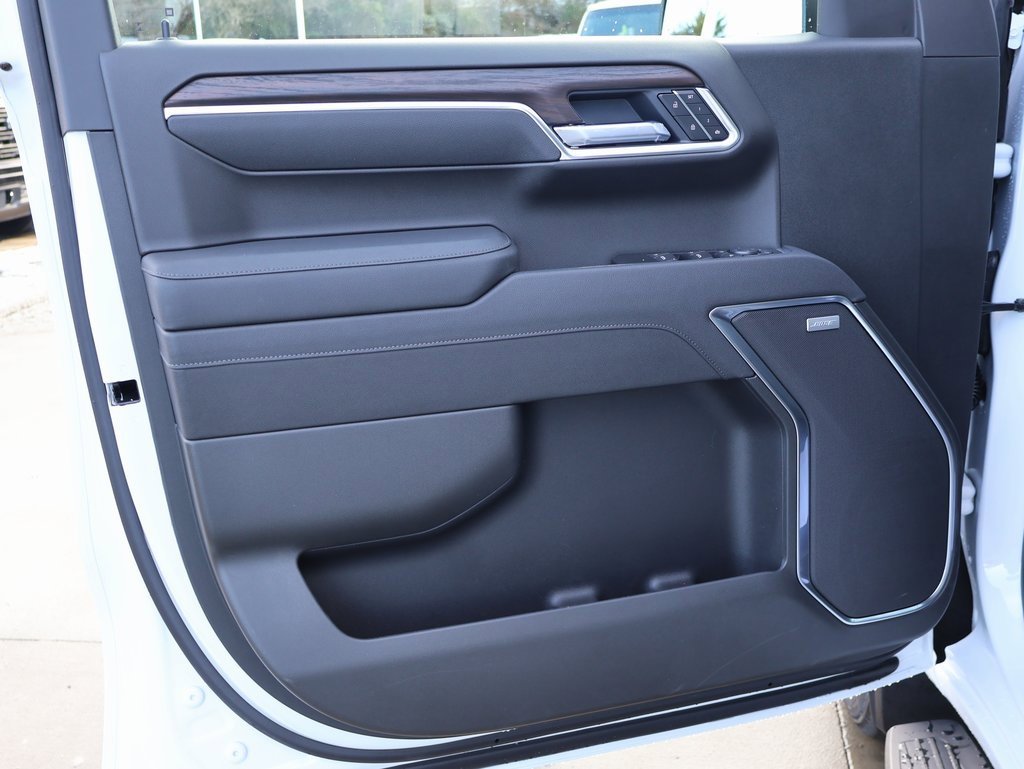 New 2026 GMC Sierra 1500 SLT w/ SLT Premium Plus Package image 12