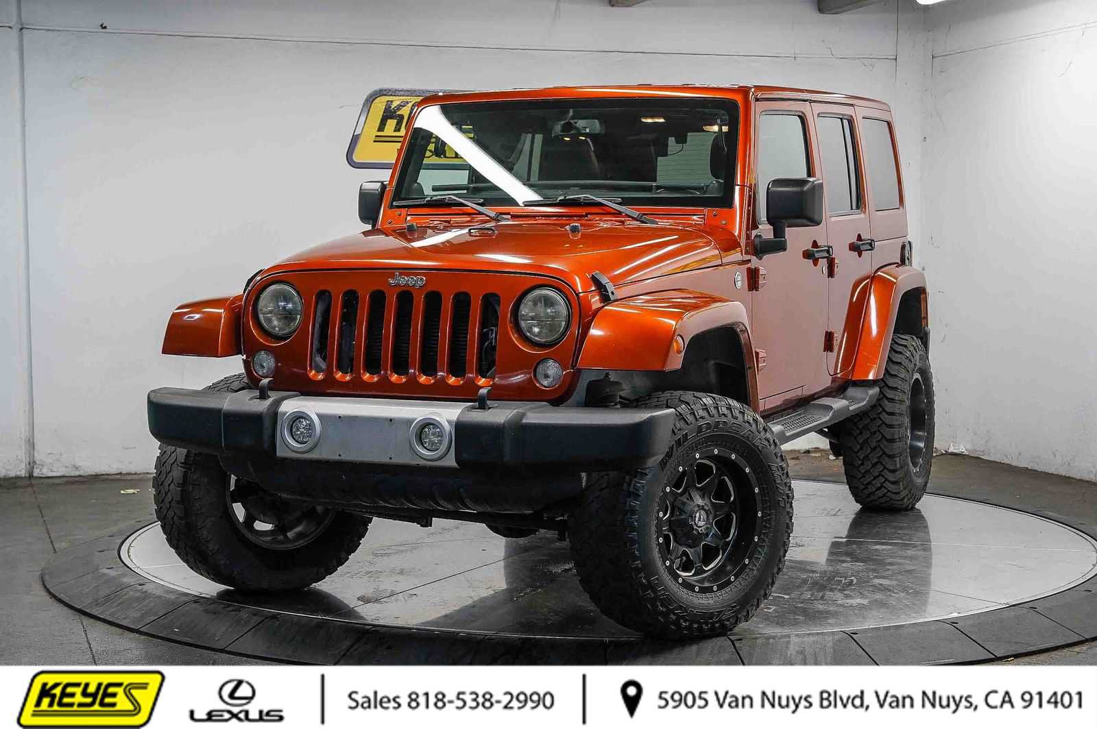 Used 2014 Jeep Wrangler Unlimited Sahara w/ Connectivity Group AWD/4WD image 1