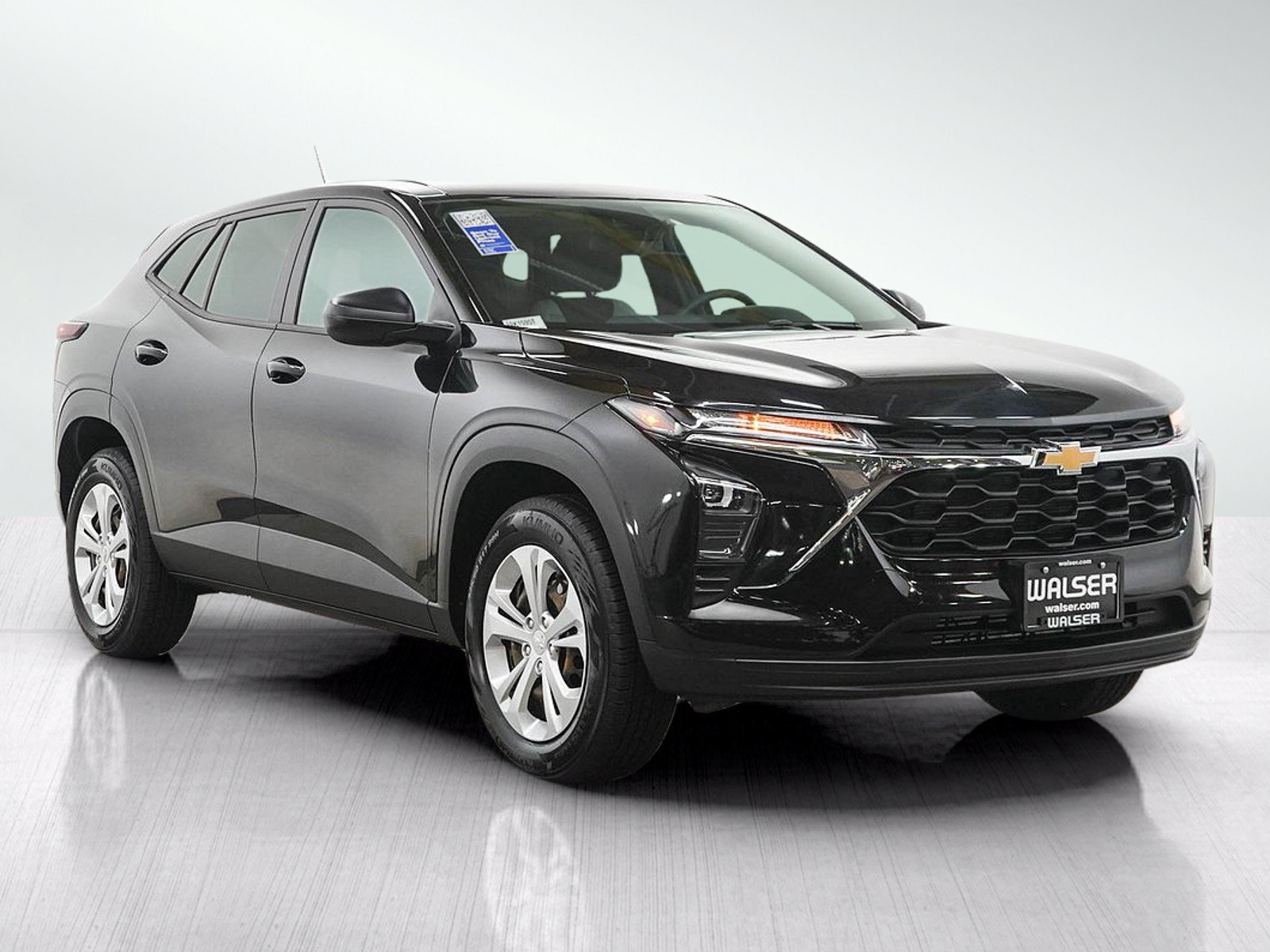 Used 2024 Chevrolet Trax LS FWD image 8