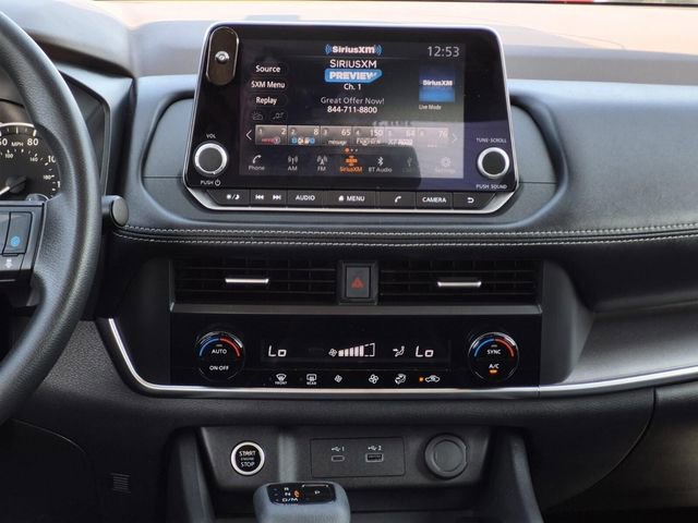 Used 2023 Nissan Rogue SV image 25