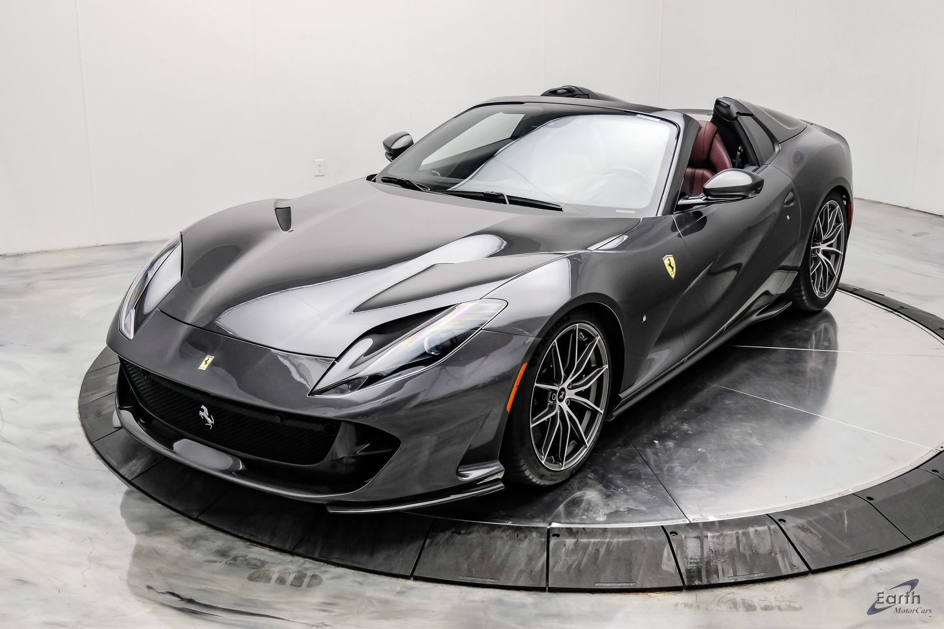 Used 2023 Ferrari 812 GTS RWD image 8
