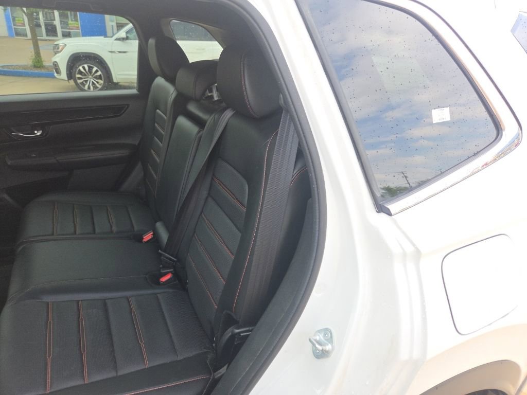 Used 2025 Honda CR-V Sport Touring image 15