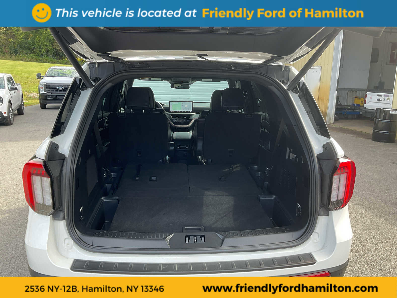 Used 2025 Ford Explorer ST-Line w/ Premium Package image 30