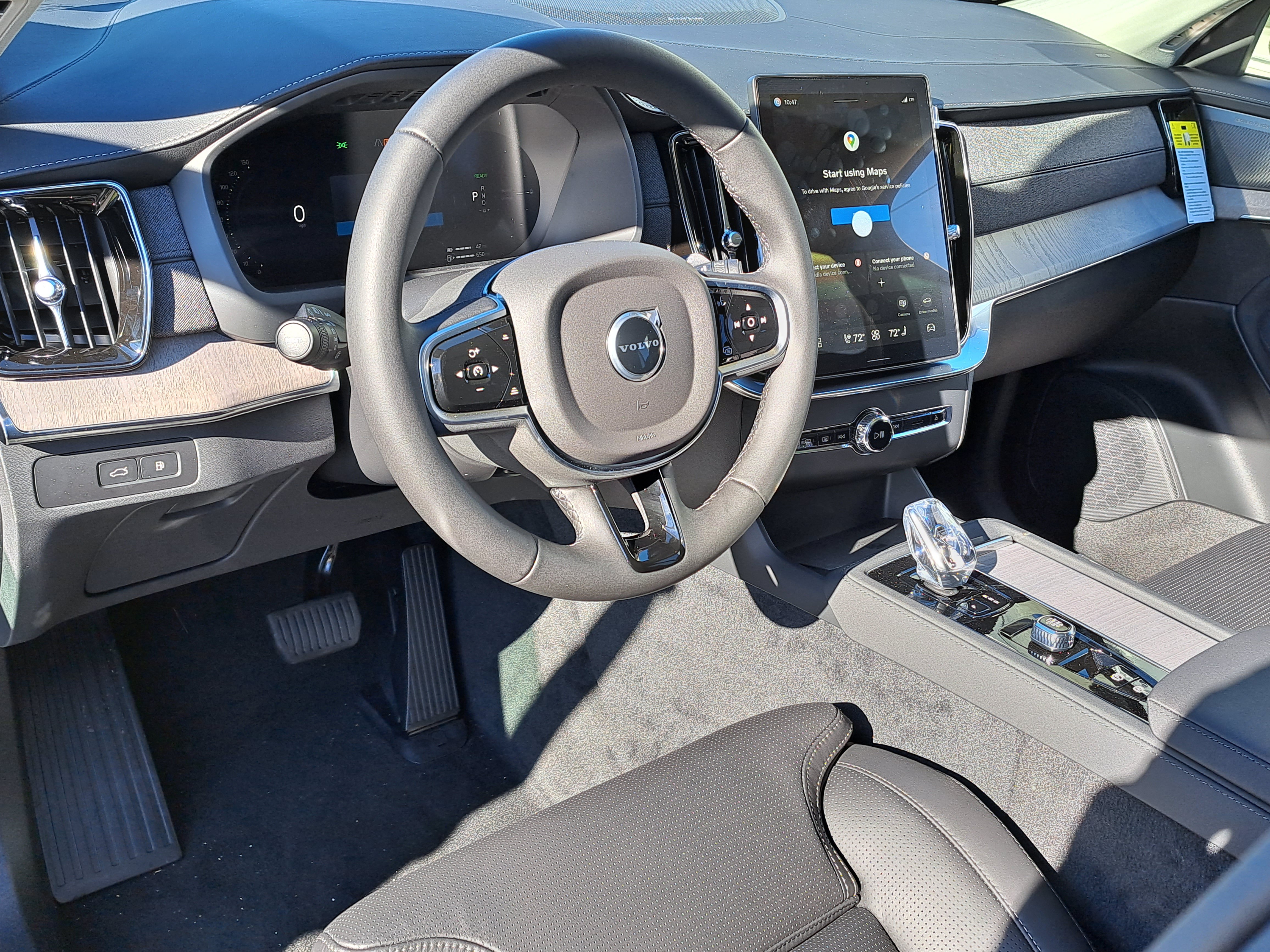 New 2026 Volvo XC90 T8 Ultra w/ Protection Package Premier AWD/4WD image 5