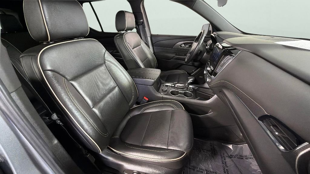 Certified 2023 Chevrolet Traverse Premier FWD image 36