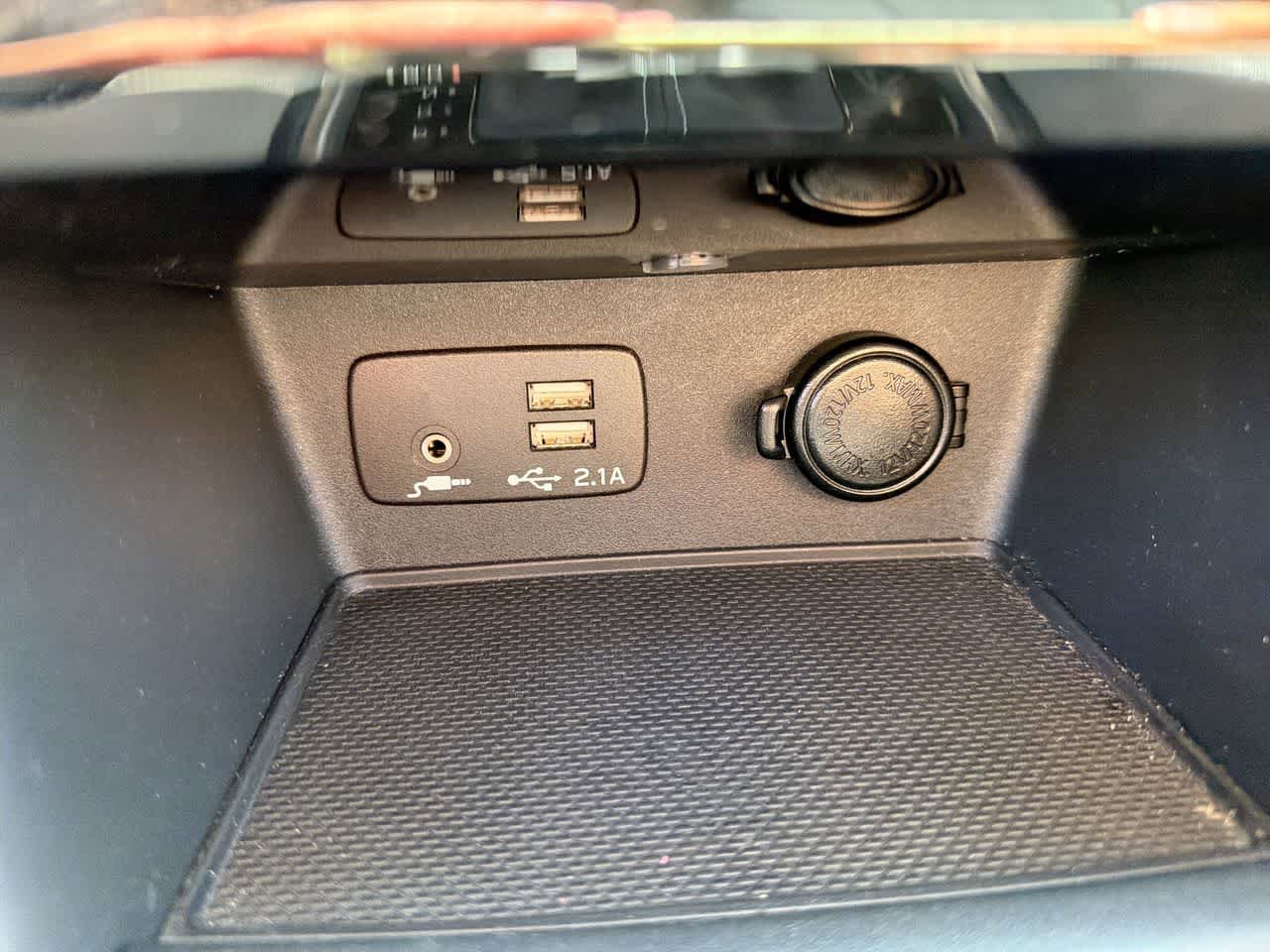 Certified 2023 Subaru Forester Limited AWD/4WD image 35