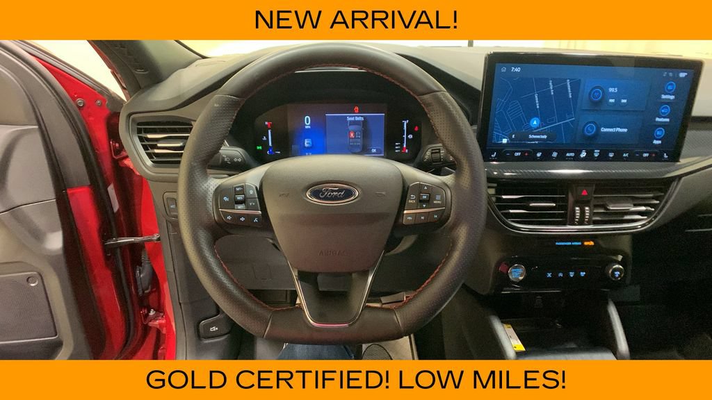 Used 2024 Ford Escape ST-Line w/ Tech Pack #1 AWD/4WD image 29