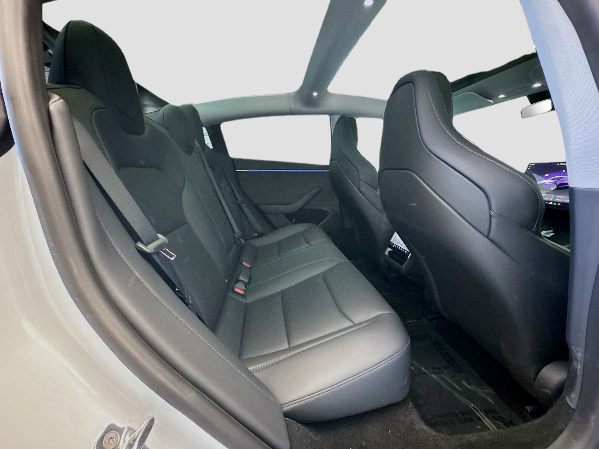 Used 2025 Tesla Model 3 Performance AWD/4WD image 18