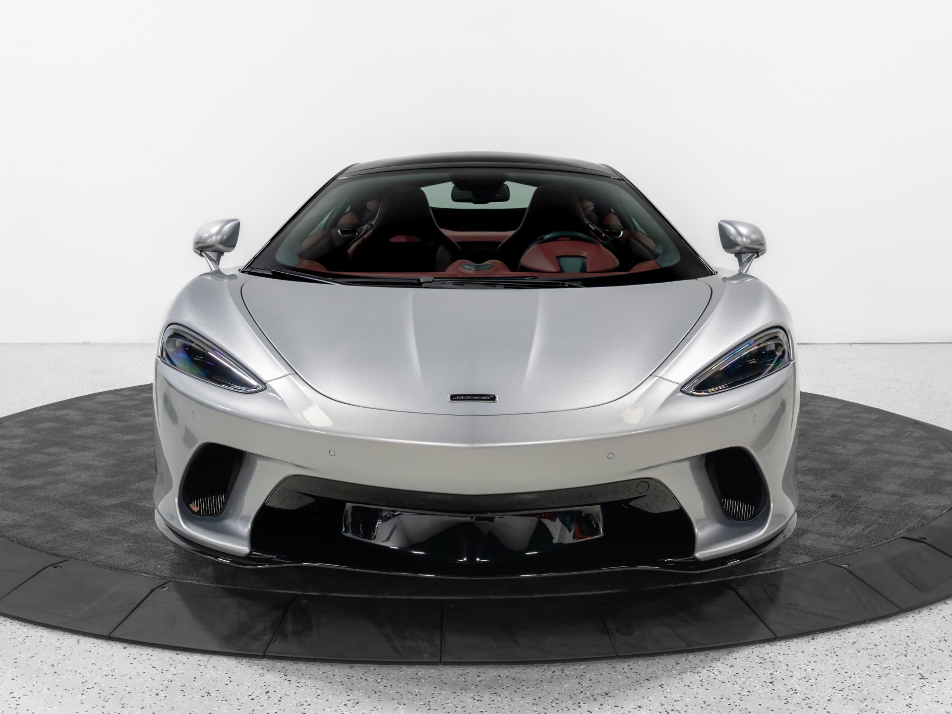 Used 2023 McLaren GT image 13