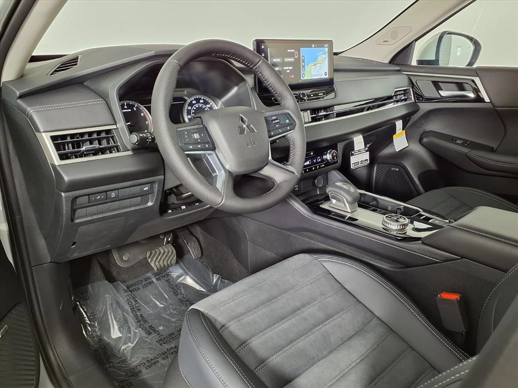 New 2026 Mitsubishi Outlander SE AWD/4WD image 14