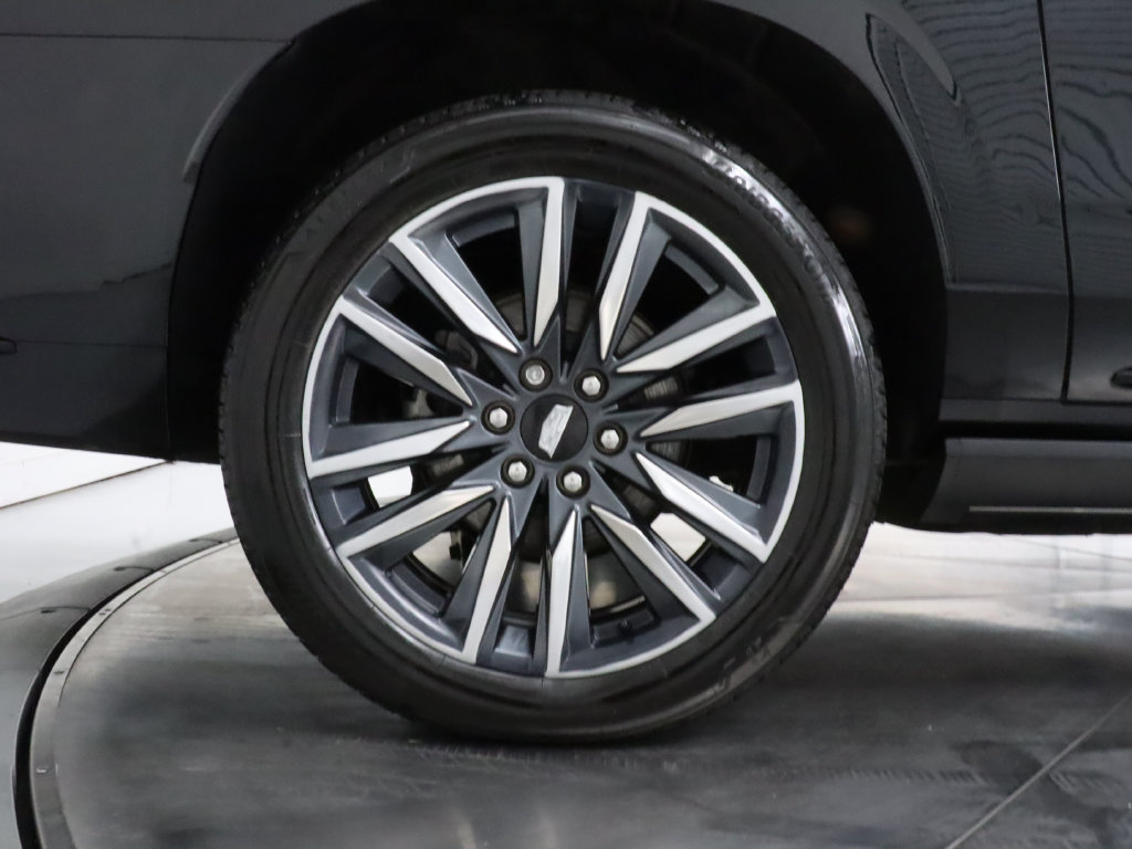 Used 2022 Cadillac Escalade ESV Sport Platinum AWD/4WD image 40