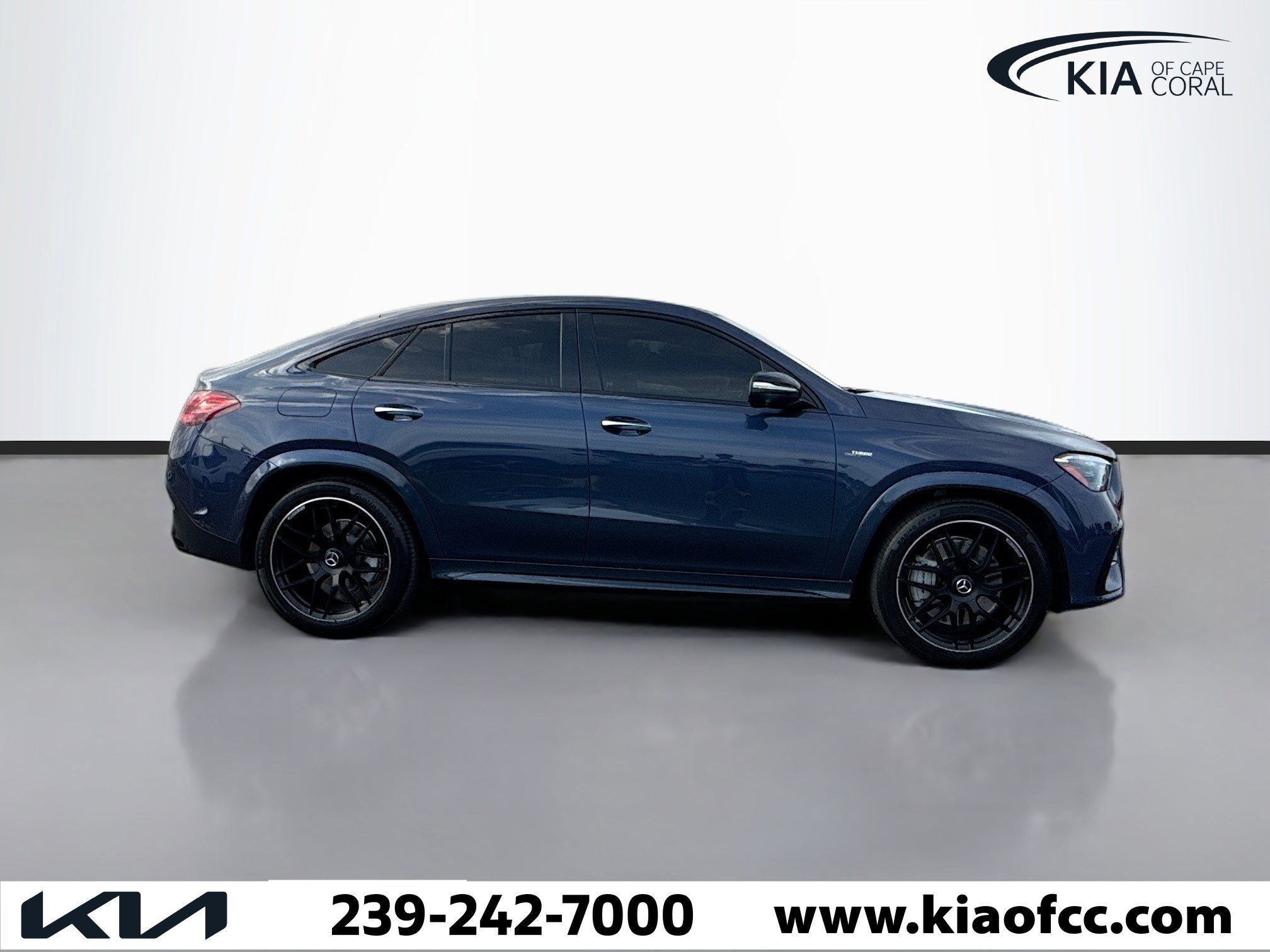 Used 2024 Mercedes-Benz GLE 53 AMG 4MATIC Coupe w/ AMG Night Package image 6