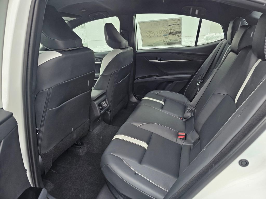 Used 2026 Toyota Camry SE w/ Convenience Package AWD/4WD image 16