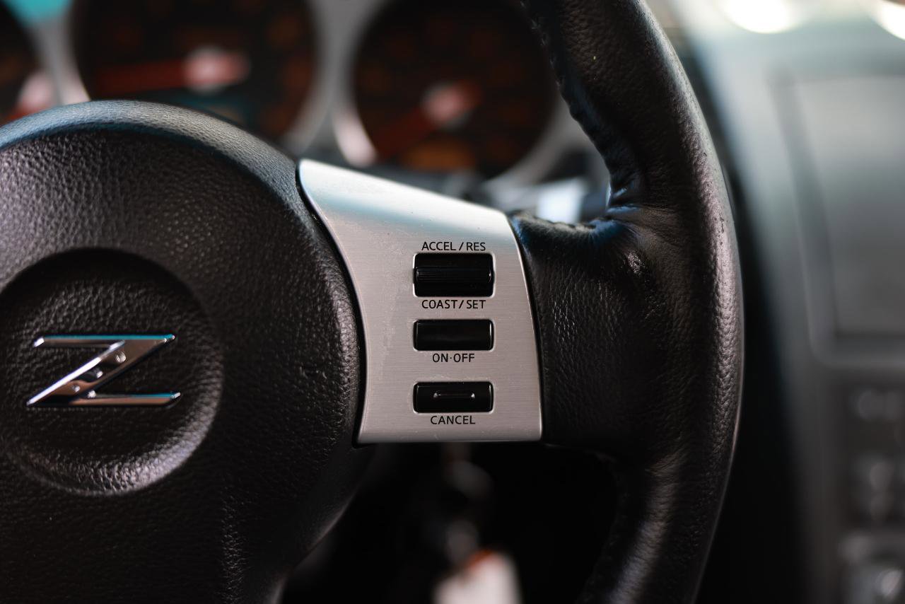 Used 2003 Nissan 350Z Touring RWD image 19