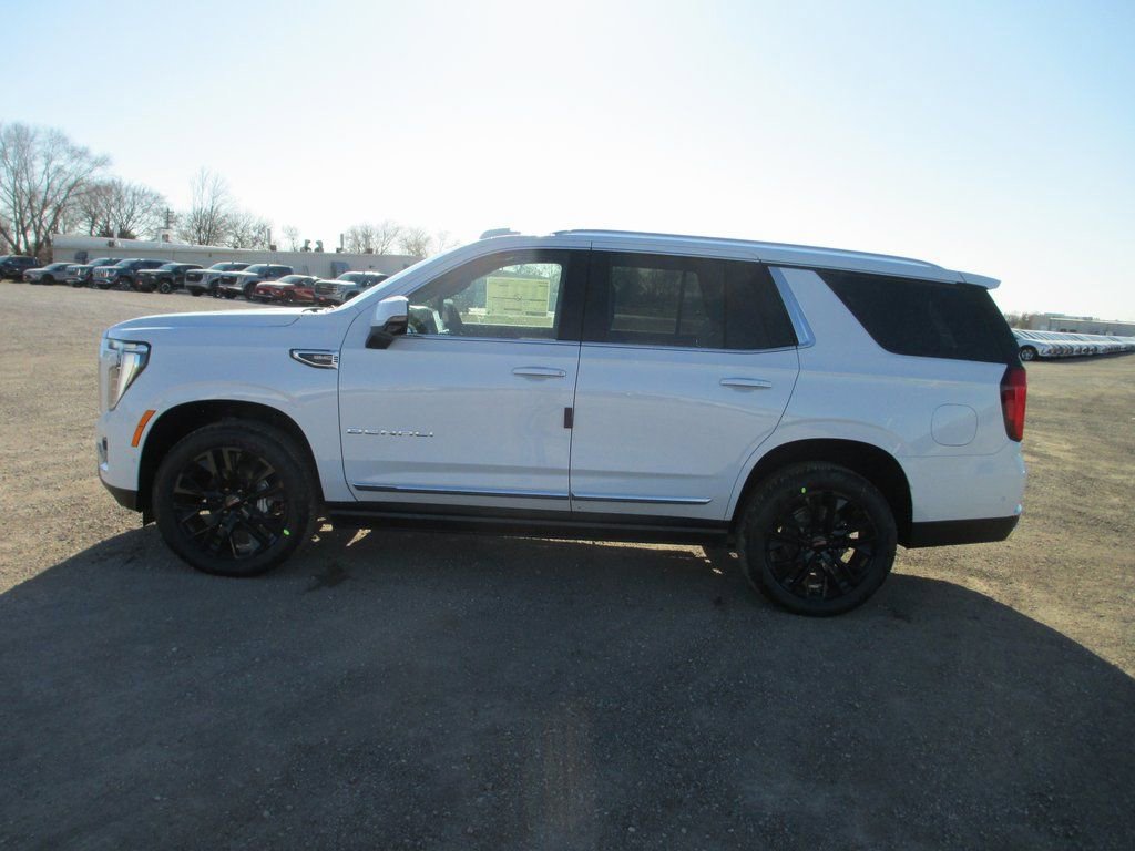 New 2026 GMC Yukon Denali w/ Sun & Power Step Package image 7