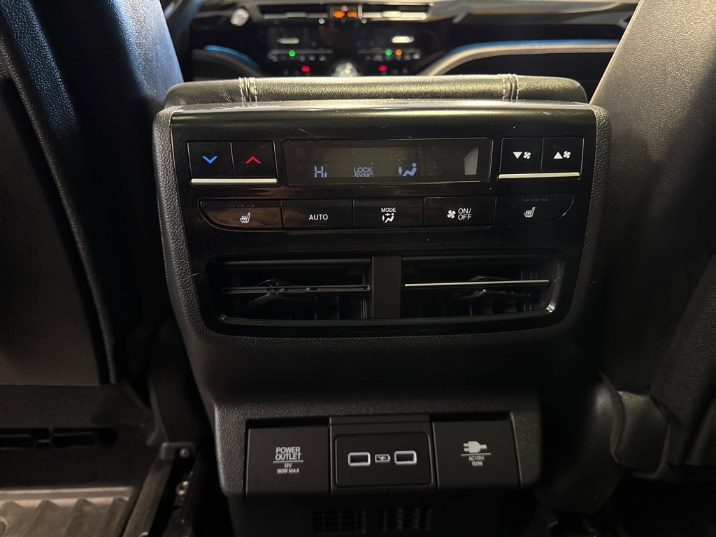 Used 2022 Acura MDX SH-AWD w/ Advance Package image 27