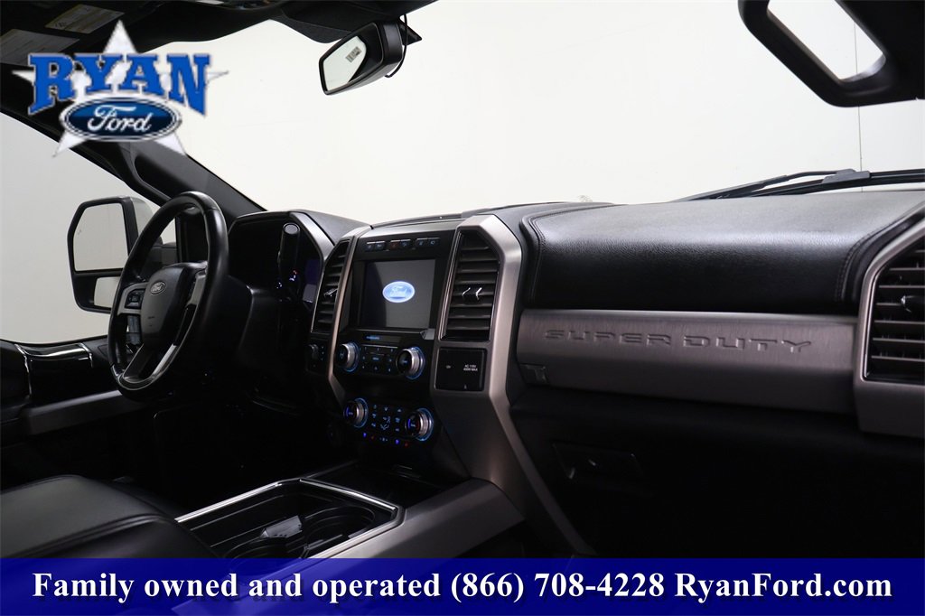 Used 2021 Ford F250 Platinum w/ FX4 Off-Road Package image 18