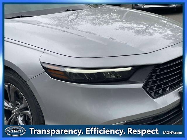 Used 2023 Honda Accord EX image 10
