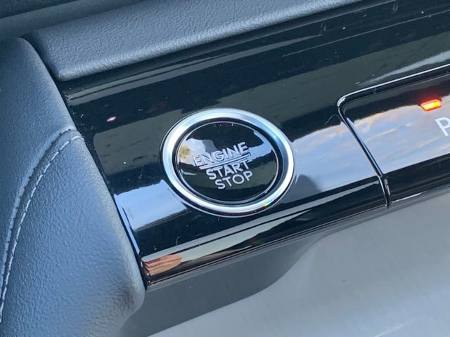 New 2026 Lincoln Navigator L Reserve w/ Jet Appearance Package image 26