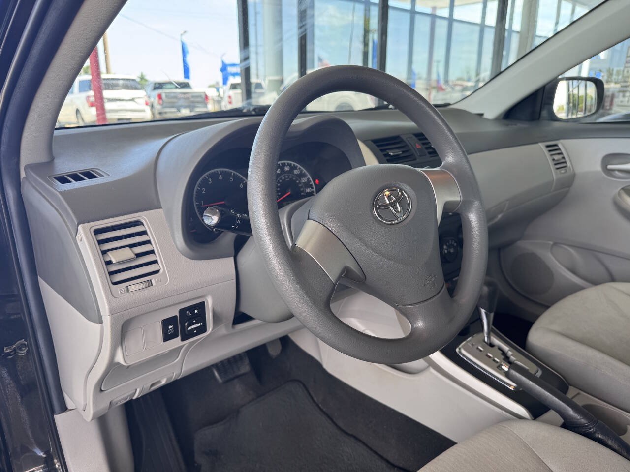 Used 2010 Toyota Corolla LE FWD image 7