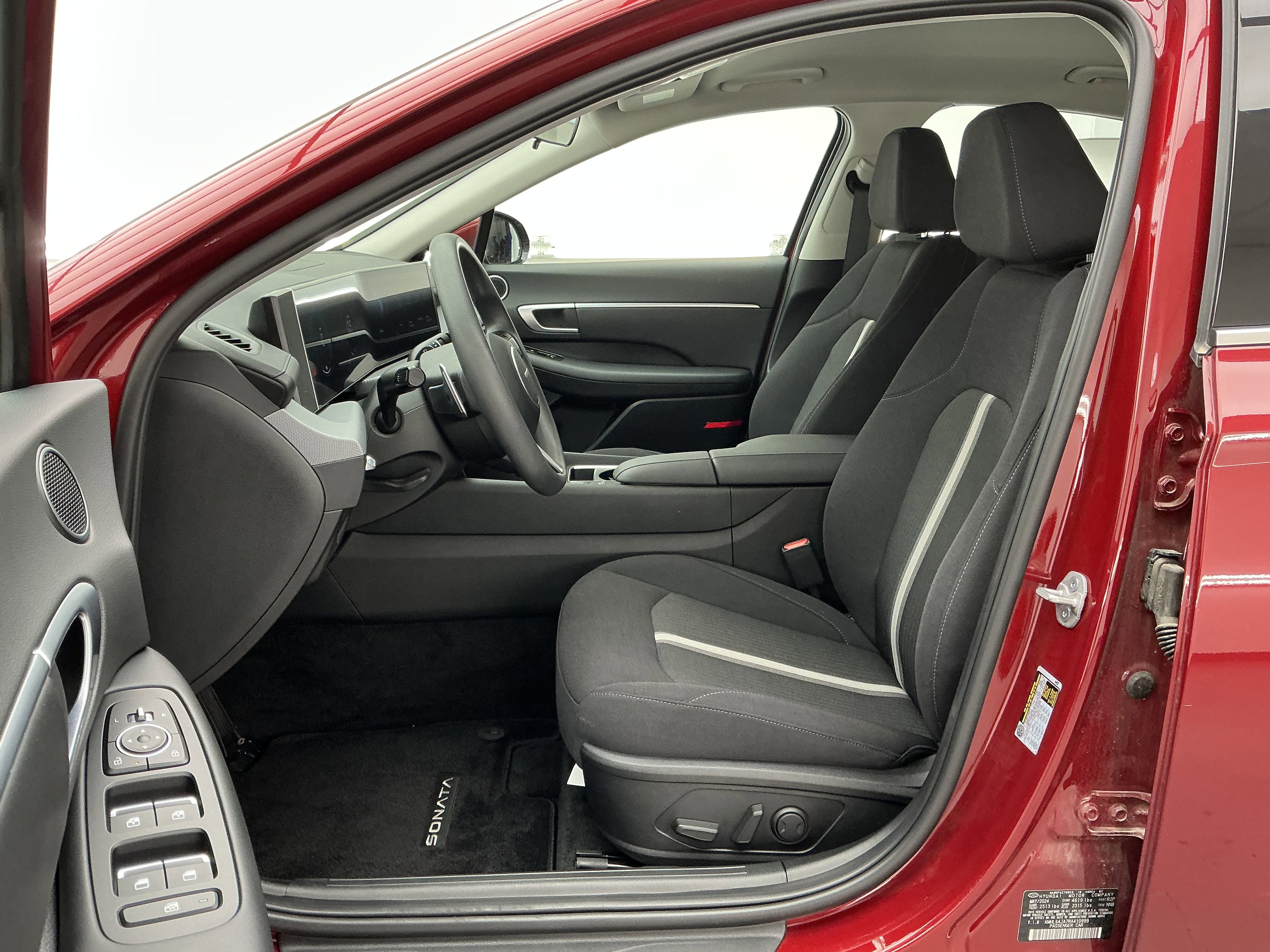 Used 2024 Hyundai Sonata SEL image 17