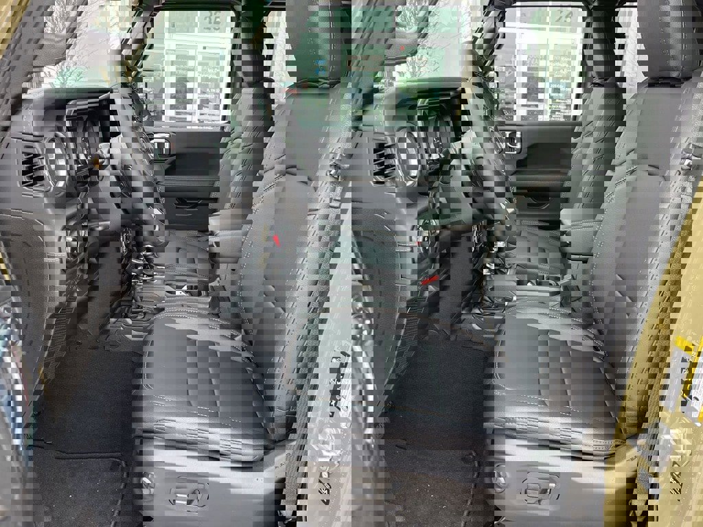 New 2026 Jeep Gladiator Sport image 3