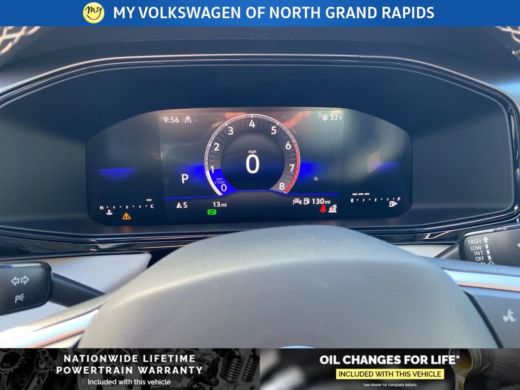 New 2026 Volkswagen Taos S image 9