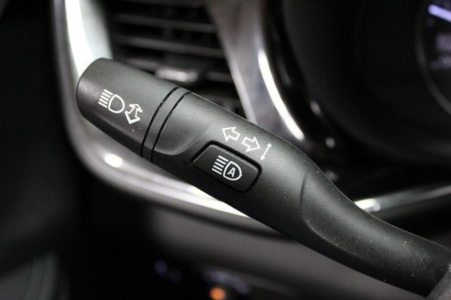 Certified 2023 Buick Envision Essence AWD/4WD image 22