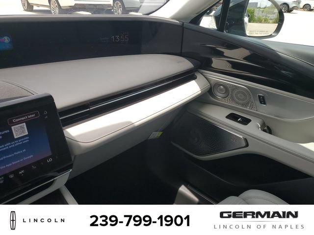 New 2026 Lincoln Nautilus Reserve AWD/4WD image 33
