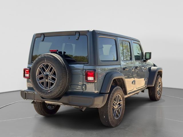 Used 2025 Jeep Wrangler Sport S image 4