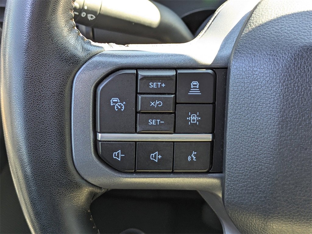 Used 2023 Ford F150 Lightning Lariat image 24