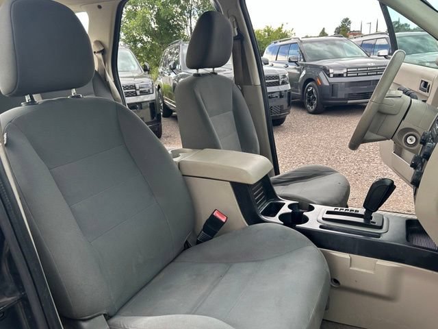 Used 2008 Ford Escape XLS FWD image 13